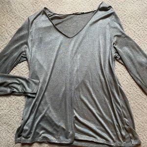 similar to a tunic type fit